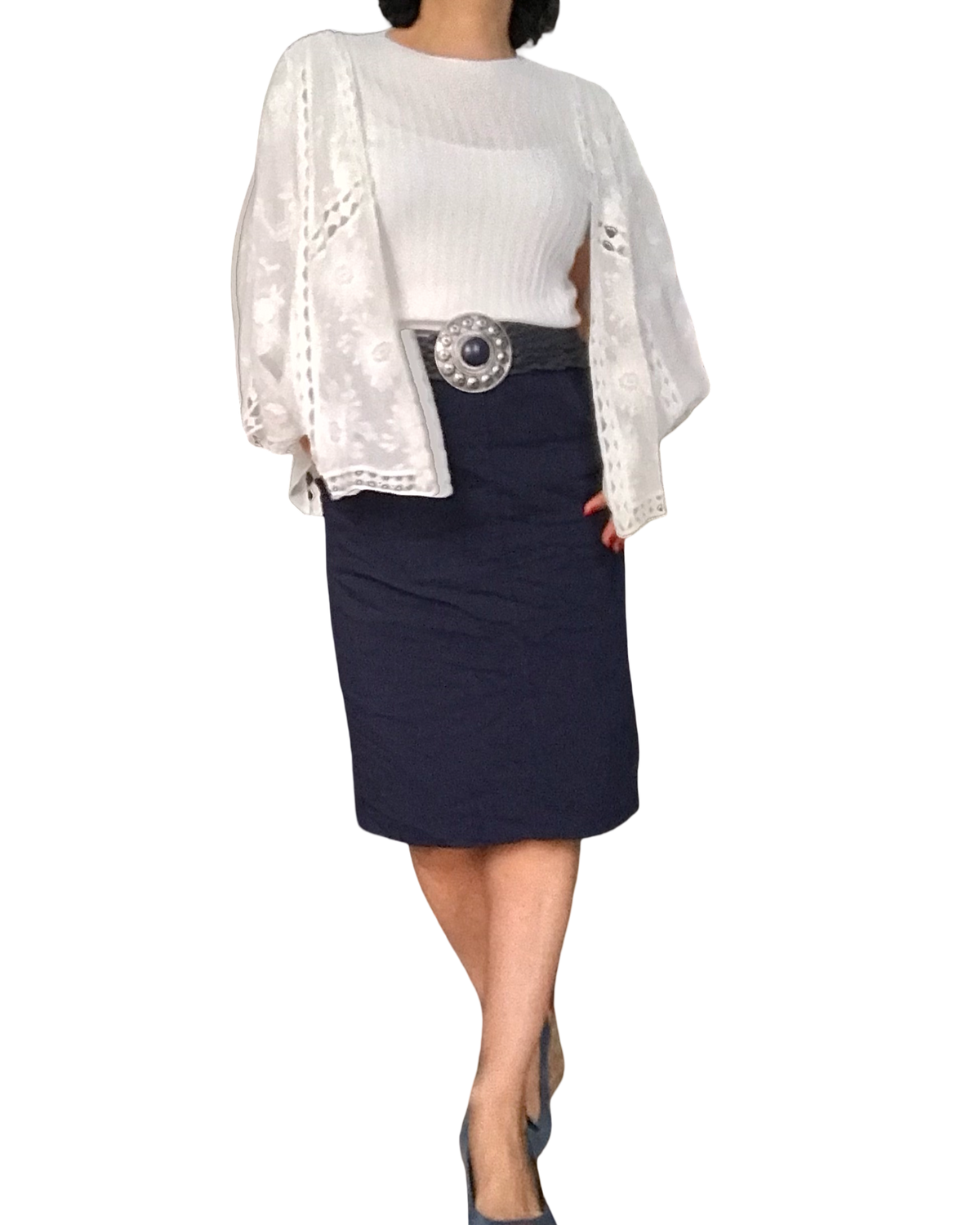 Boléro blanc cassé manche courte mélange de broderie et de crochet