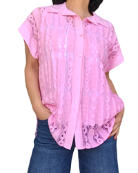 Chemise en dentelle rose bonbon