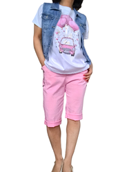 T-shirt blanc avec fiat et ballons rose bébé en forme de cœurs