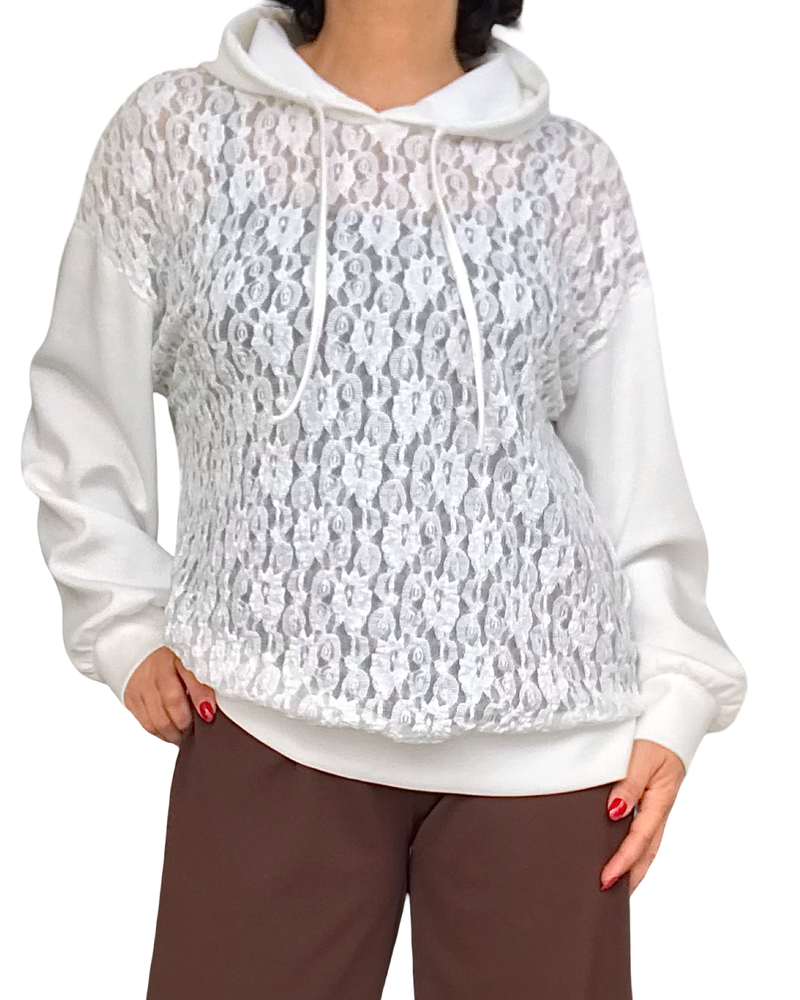 Chandail blanc en dentelle à capuchon
