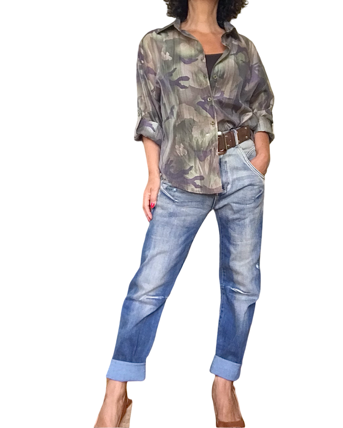 Chemise kaki à manche 3/4 avec imprimé camouflage