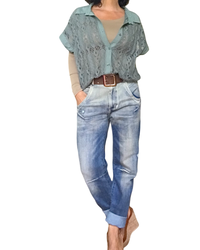 Chemise en dentelle kaki manche courte