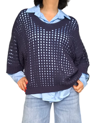 Chandail en crochet marine col en V en grandes mailles