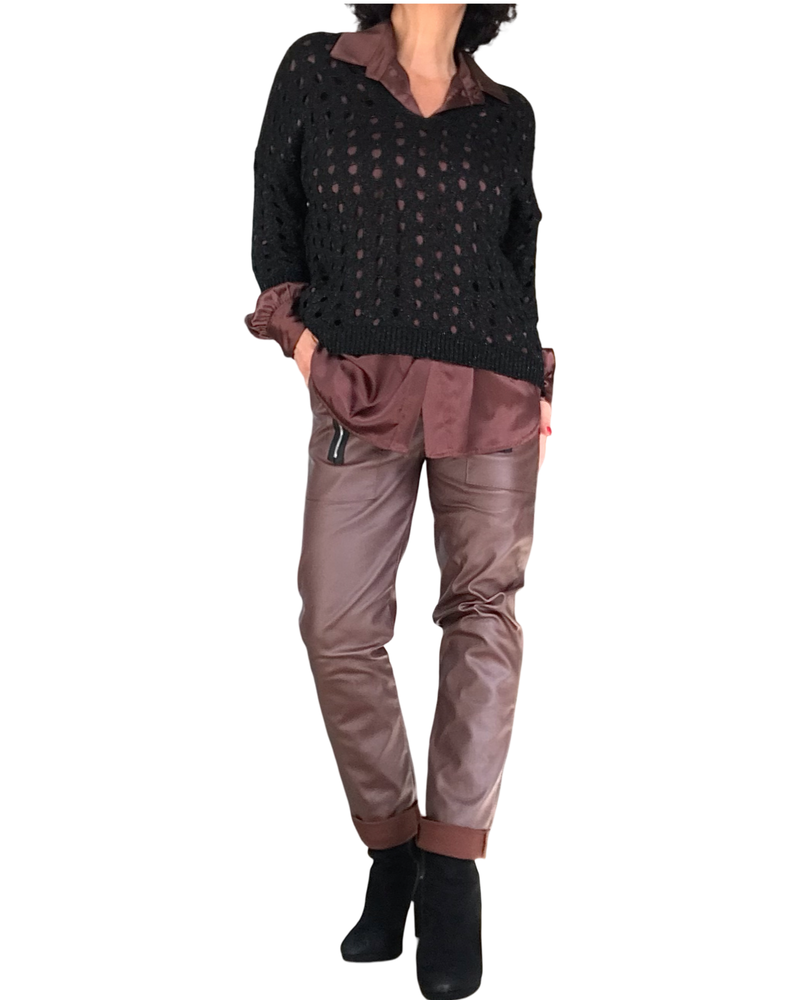 Chemise brune en satin à manche longue