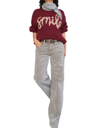 Chandail uni en gros tricot rouge vin « SMILE »