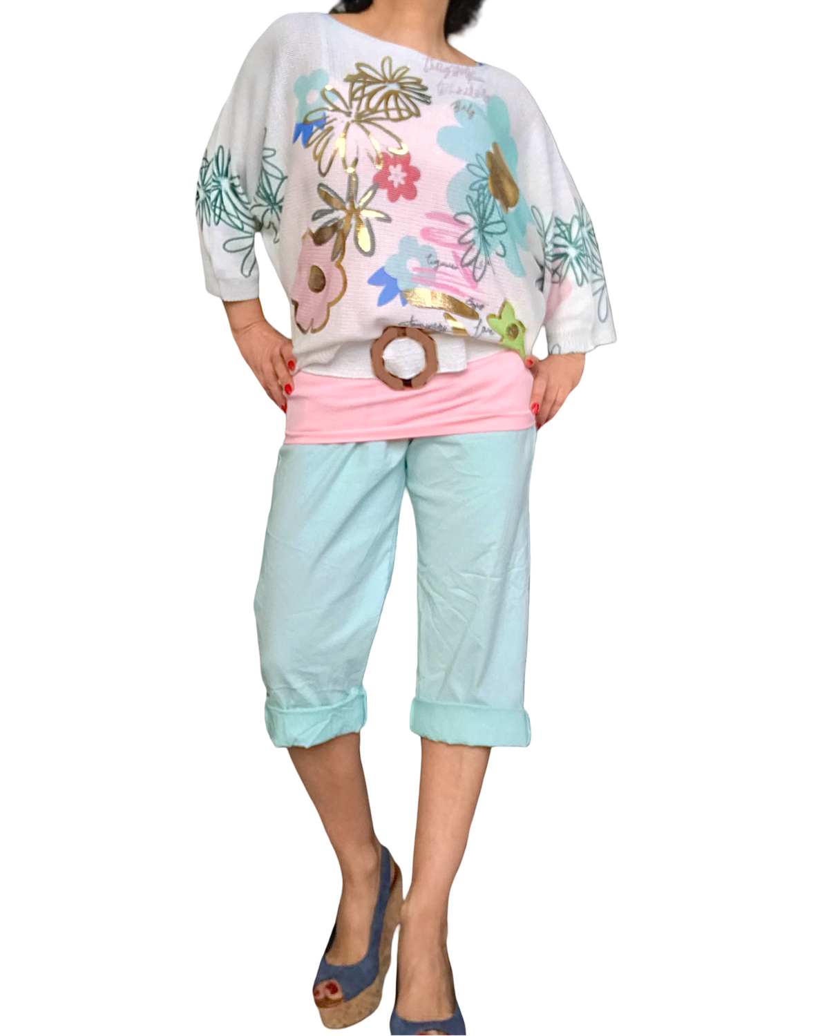 Chandail crème en tricot léger manche courte avec imprimé de fleurs Aqua, rose pâle et doré