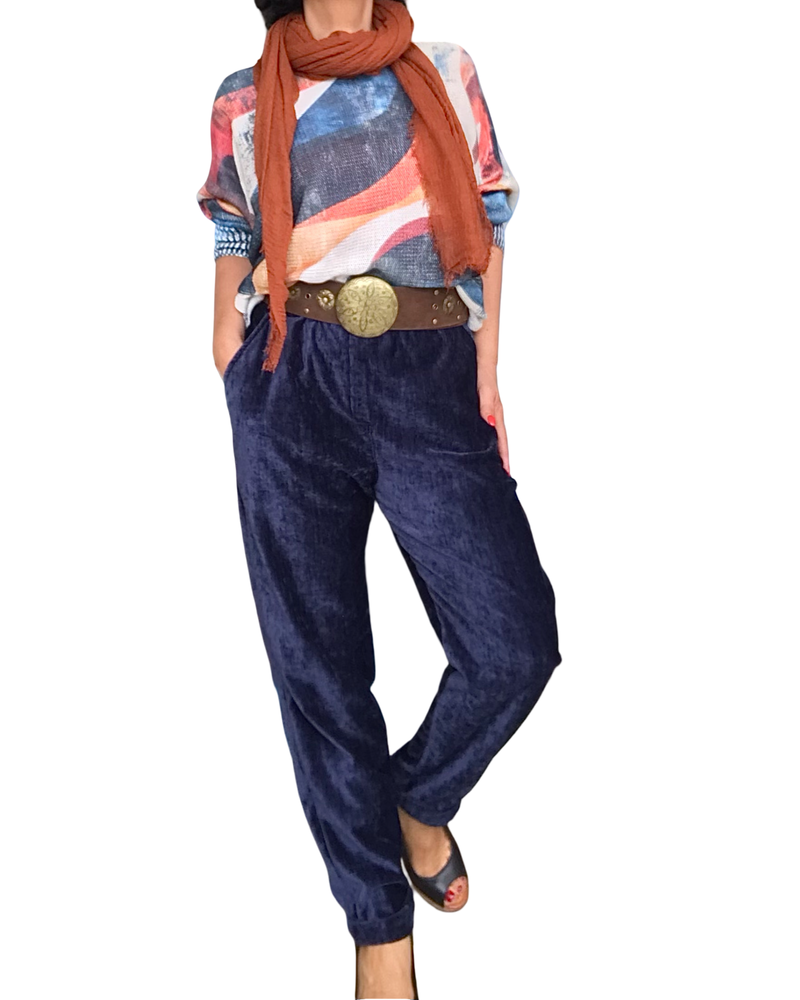 Chandail imprimé géométrique coloré, manche chauve-souris, fond crème