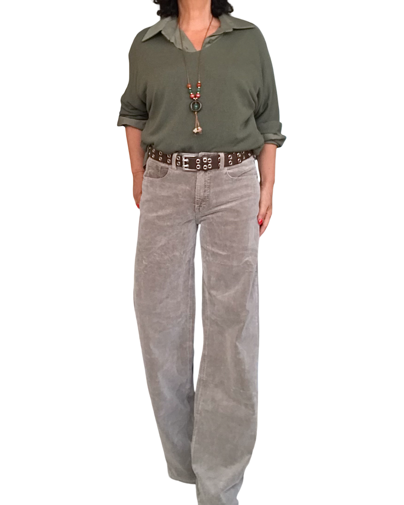 Chandail uni kaki, col en V manche 3/4