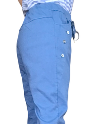 Pantalon bleu jeans à taille élastique avec cordon et 4 boutons décoratifs