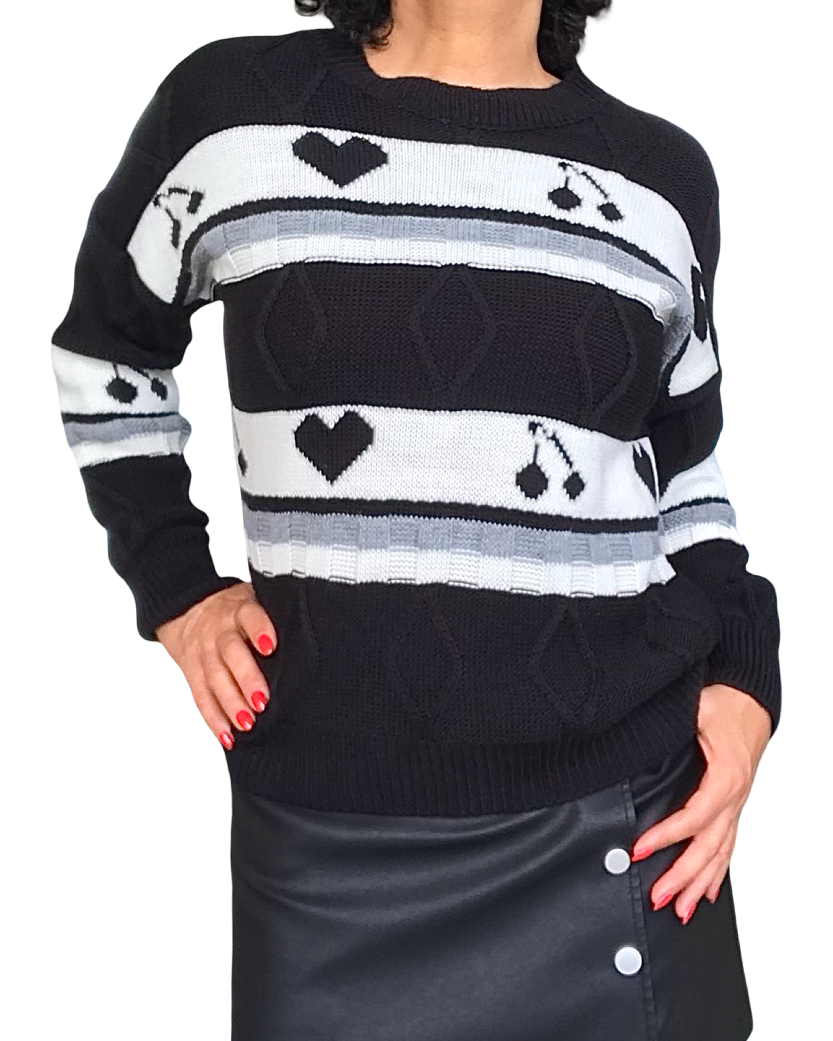 Chandail en tricot noir col rond avec cœur et cerise