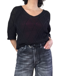 Chandail noir en crochet manche courte