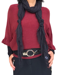 Chandail de tricot léger rouge vin manche 3/4 garni de frisons