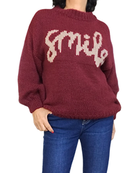Chandail uni en gros tricot rouge vin « SMILE »
