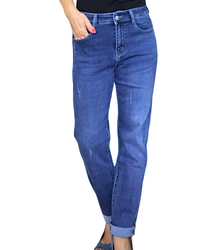 Jeans bleu moyen boyfriend avec égratignures