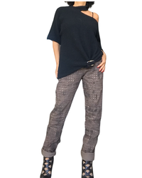 Pantalon brun à taille élastique avec cordon, imprimé d’un léger motif noir et petits carreaux dorés – photo 5