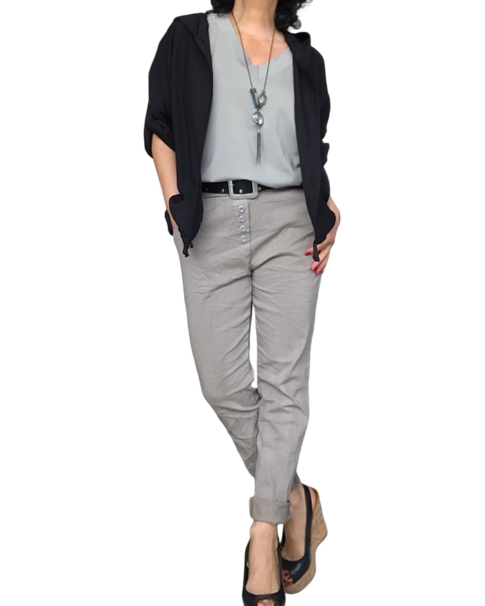 Chemise noir manche courte avec capuchon et cordon au bas