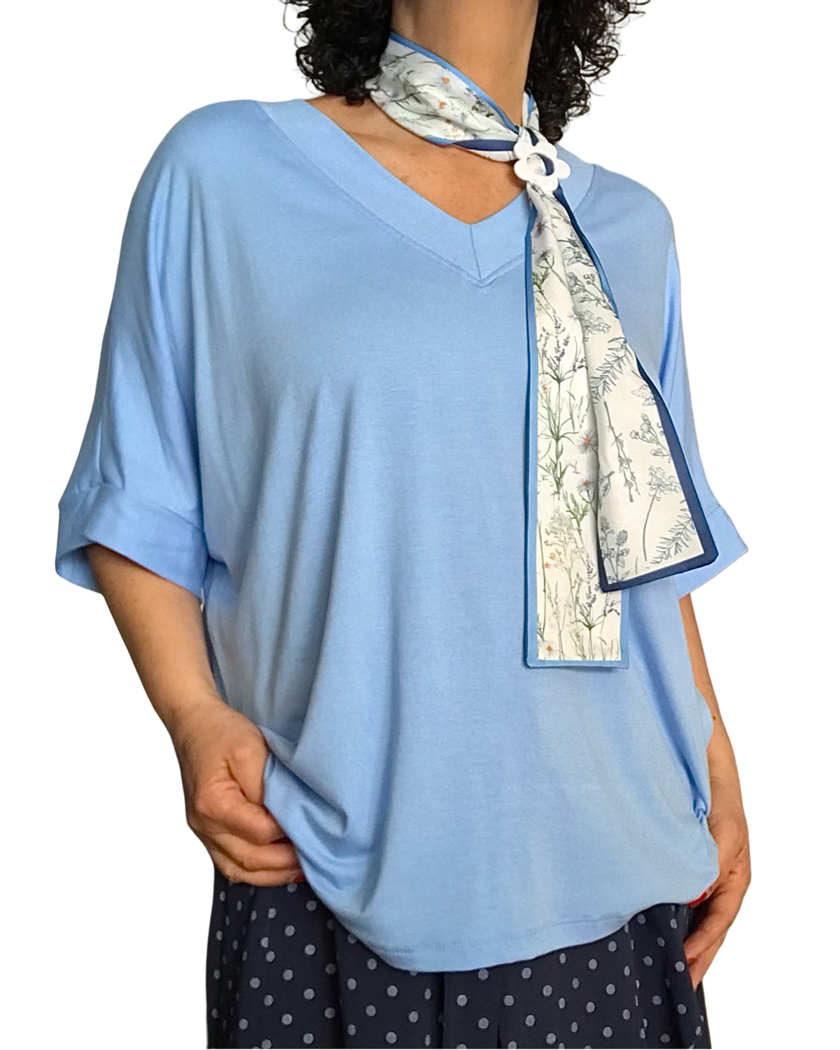 T-shirt uni bleu ciel manche courte col en V