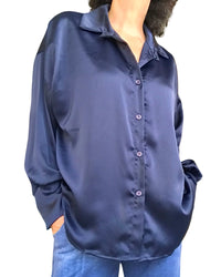 Chemise marine en satin à manche longue