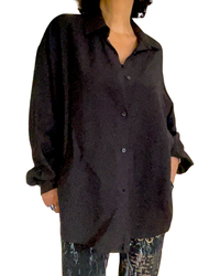 Chemise noire unie à manche longue