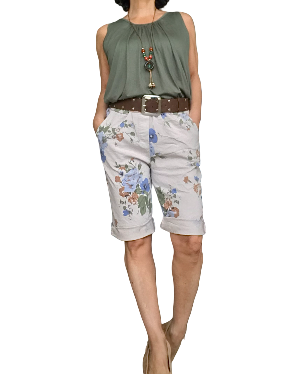 Bermuda beige imprimé de fleurs kaki, noisette et bleu à taille élastique avec cordon