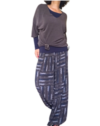 Chandail uni brun, col en V manche 3/4