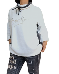 Chandail col cheminé en velours crème