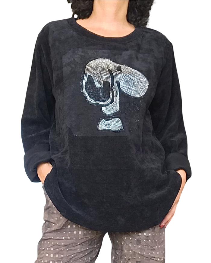 Chandail uni noir col rond avec Snoopy argenté