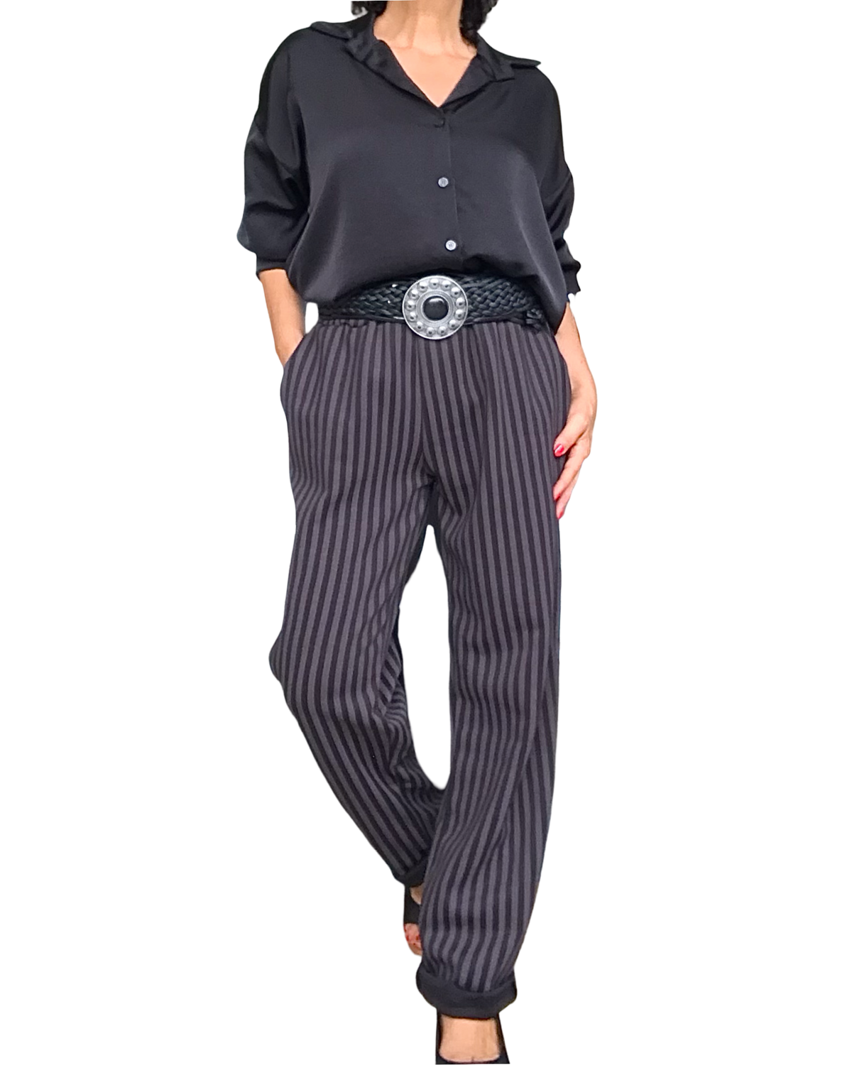 Pantalon rayé noir et brun, taille élastique avec une ceinture