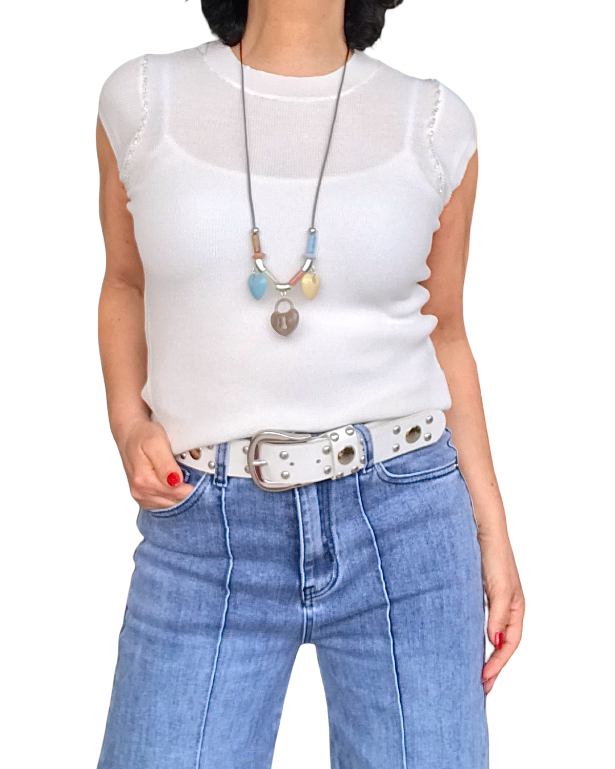 T-shirt uni blanc cassé col rond garni de pierres sur chaque épaule