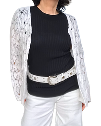 Boléro en crochet blanc cassé manche longue