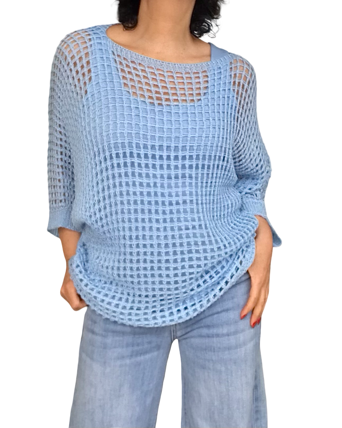 Chandail en crochet bleu ciel en grandes